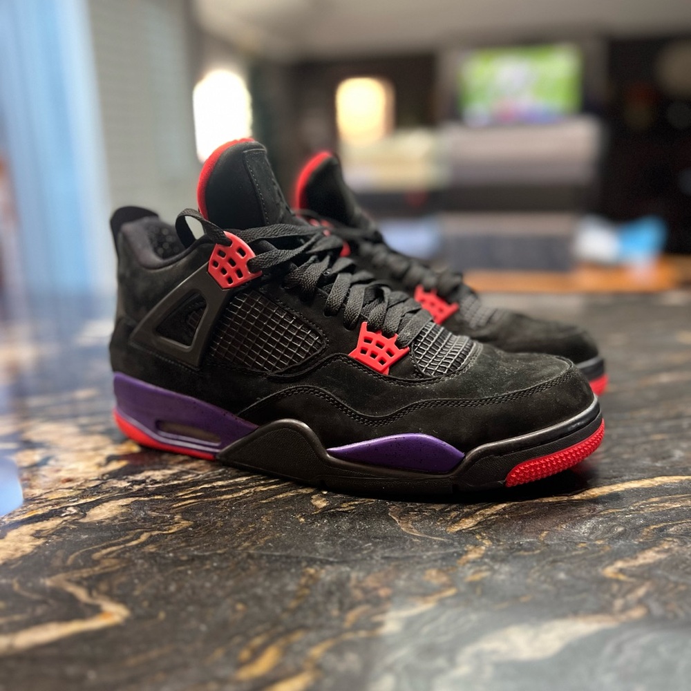 Air Jordan 4 Retro Raptors